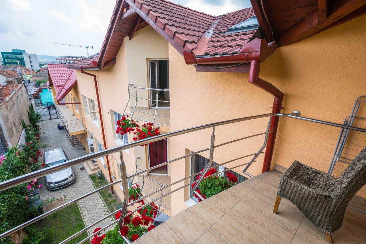 Pensiunea Brici Cluj-Napoca Exterior foto